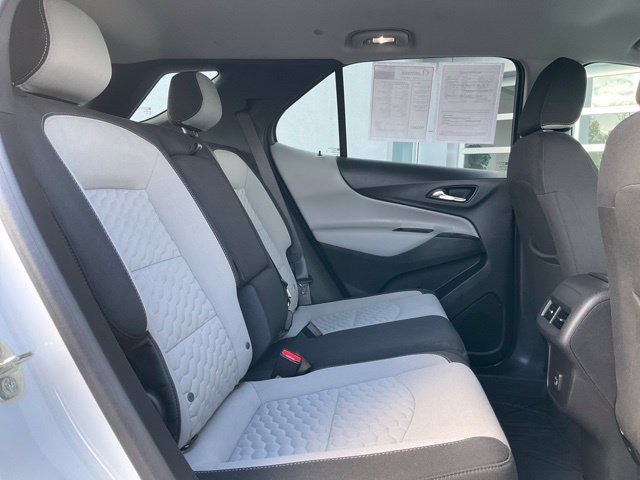 Used 2021 Chevrolet Equinox LS w/ LS Convenience Package FWD image 19
