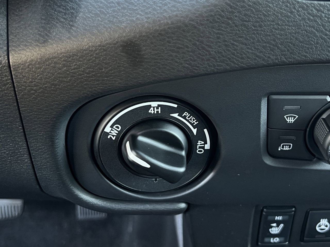 Certified 2023 Nissan Frontier PRO-4X w/ Pro Convenience Package image 20