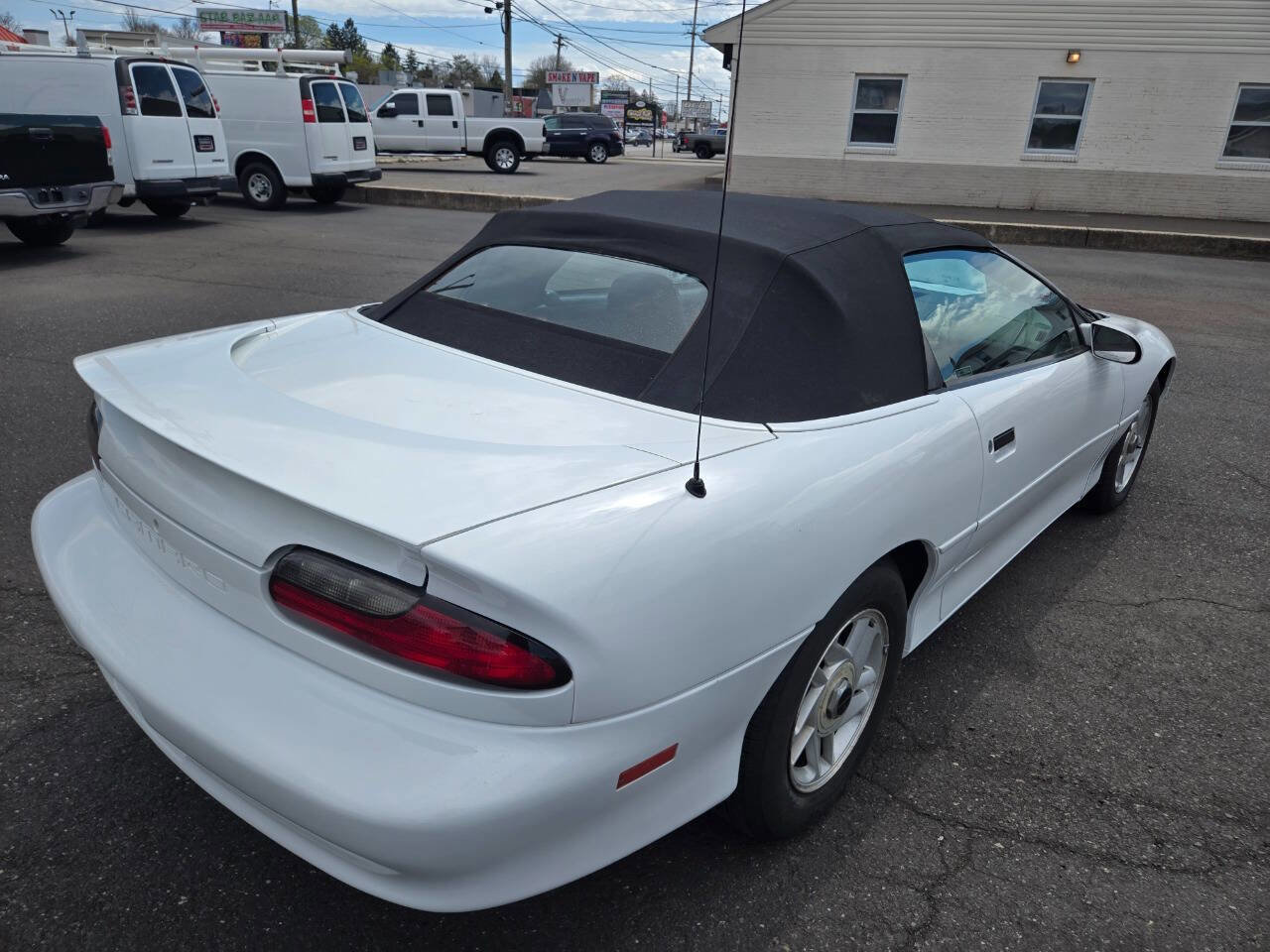 Used 1995 Chevrolet Camaro LT image 10