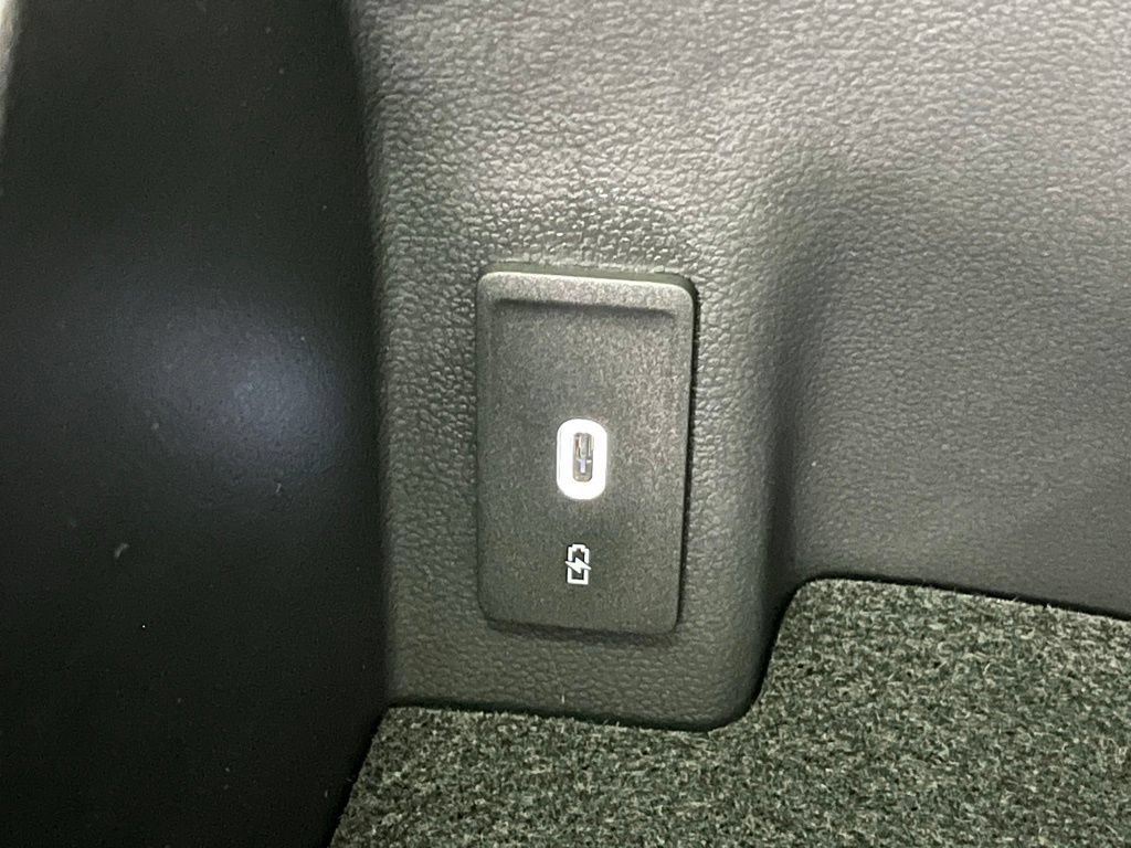 New 2026 Volkswagen Atlas Cross Sport SE AWD/4WD image 17