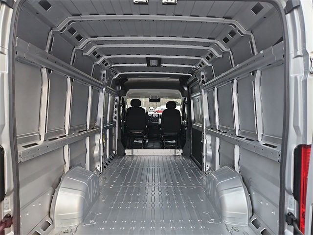 Used 2024 RAM ProMaster 3500 w/ Cold Weather Group image 22