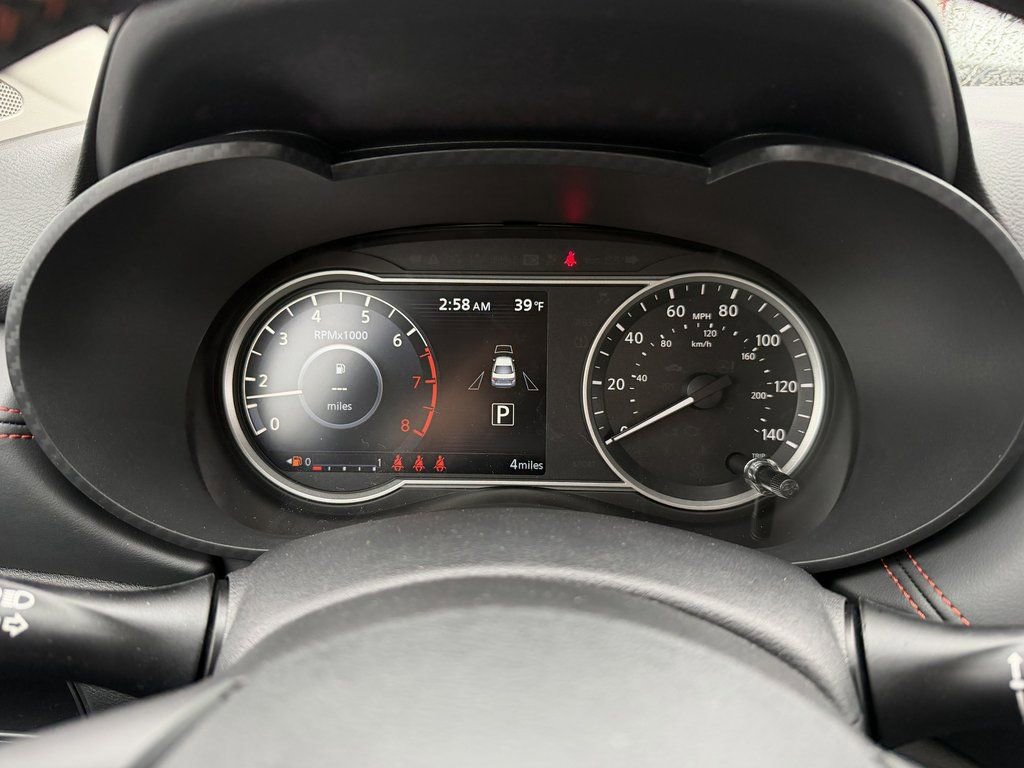 New 2025 Nissan Versa SR image 17