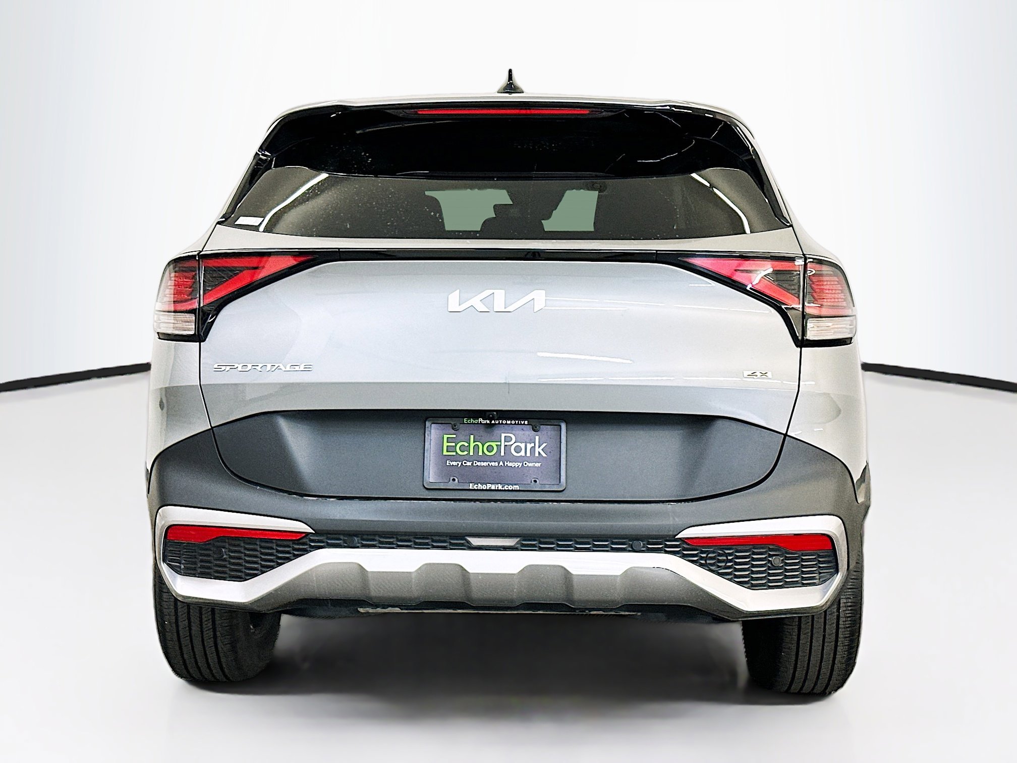 Used 2024 Kia Sportage LX image 7
