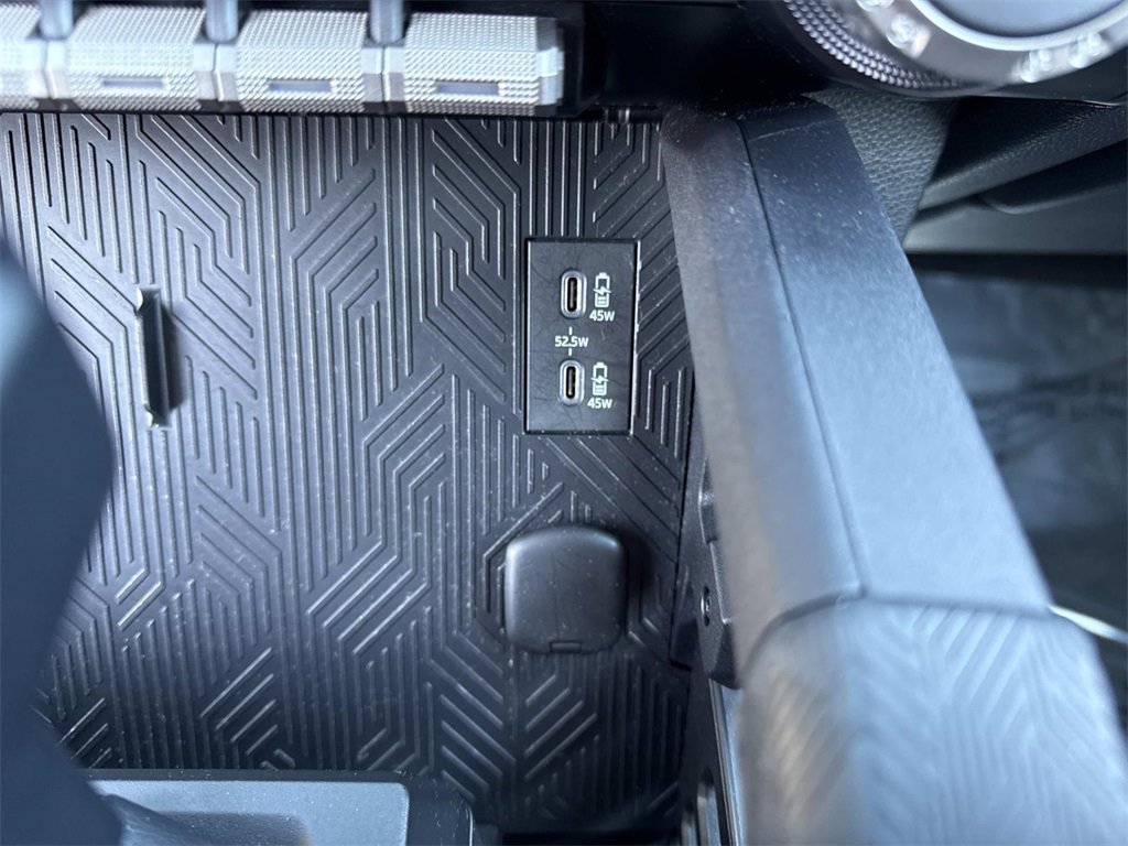 Used 2025 Toyota 4Runner SR5 image 21