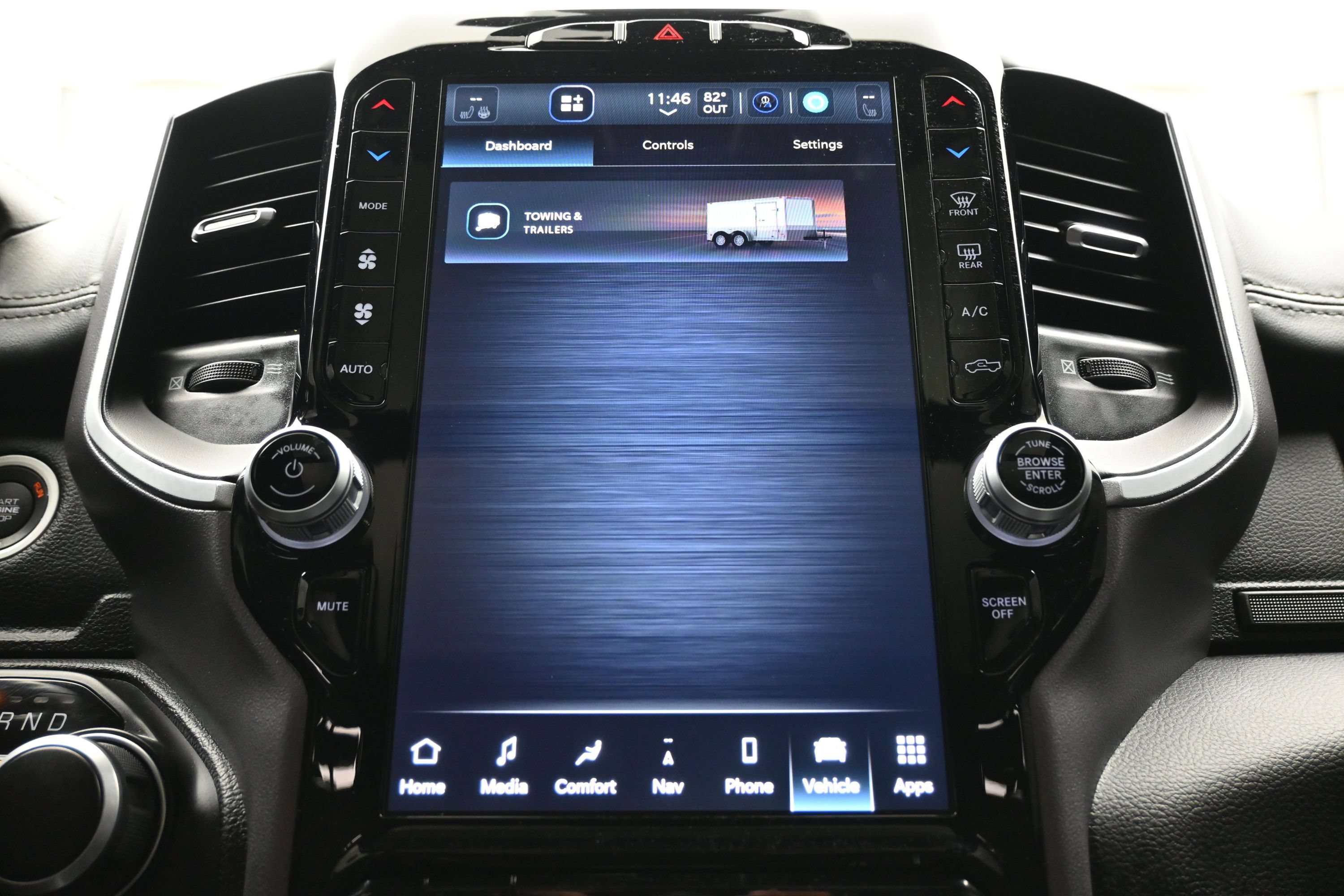 Used 2023 RAM 1500 Big Horn AWD/4WD image 32