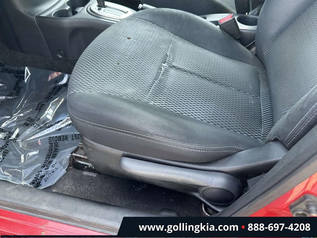 Used 2014 Nissan Versa Note SV FWD image 17