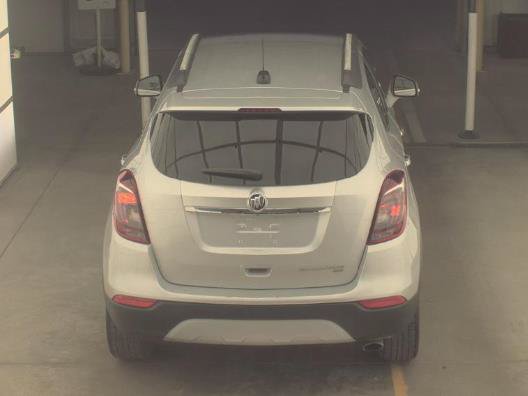 Used 2020 Buick Encore Essence AWD/4WD image 5