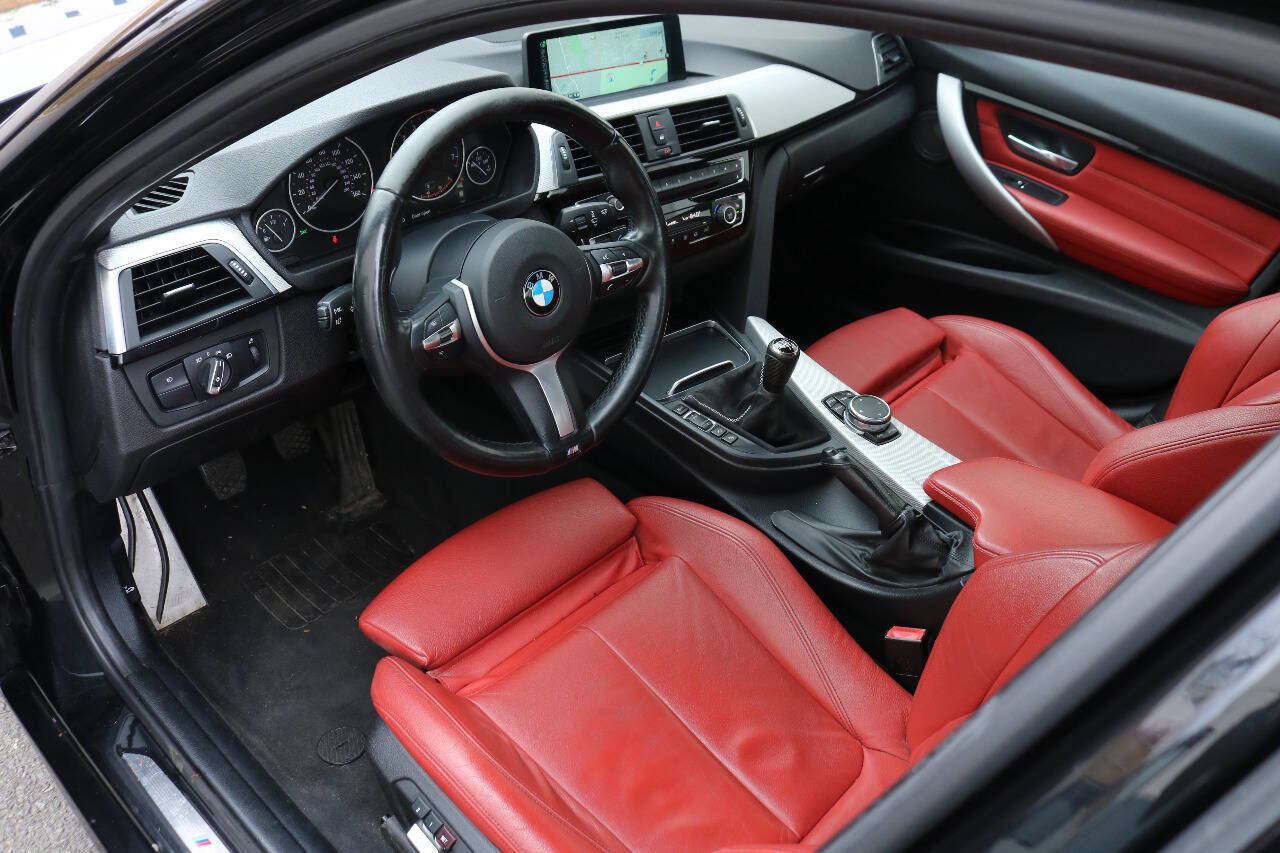 Used 2016 BMW 340i xDrive Sedan image 10