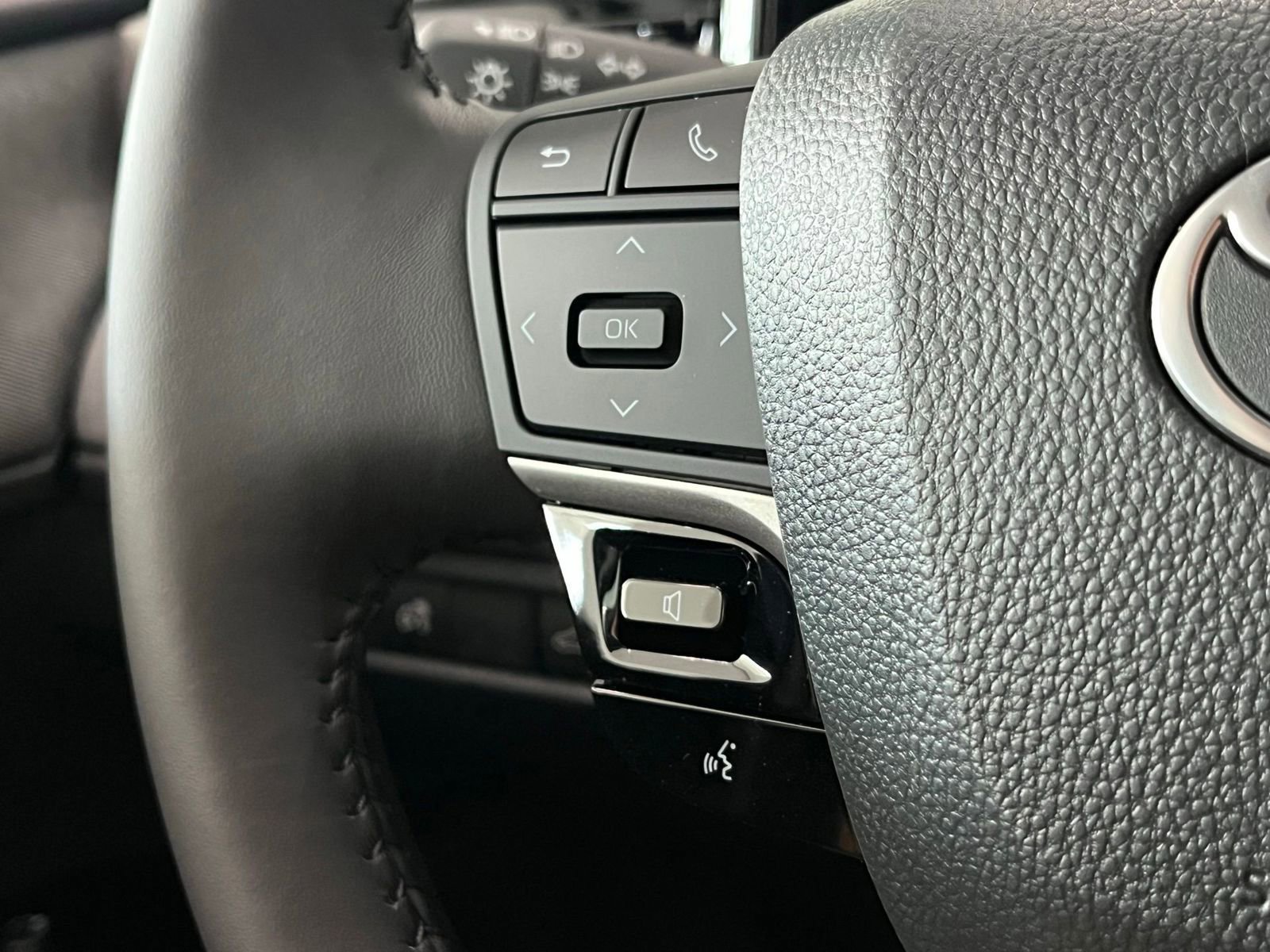 New 2026 Toyota Camry LE w/ Convenience Package FWD image 30