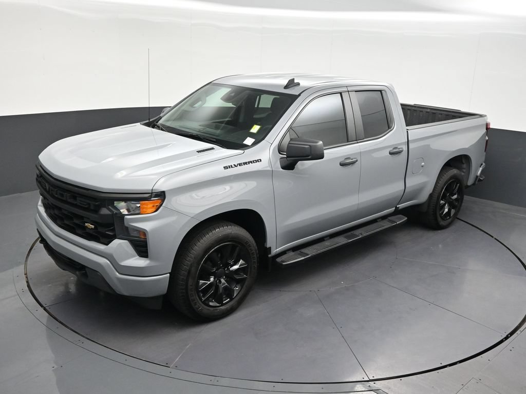 Used 2025 Chevrolet Silverado 1500 Custom RWD image 15