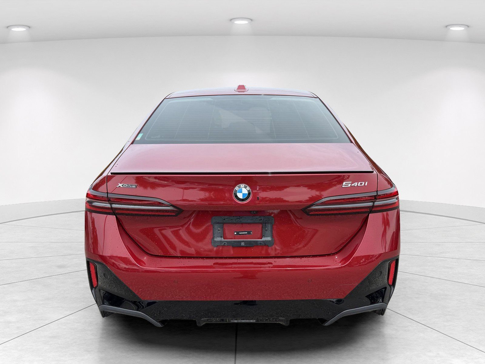 Certified 2024 BMW 540i xDrive w/ Premium Package AWD/4WD image 5