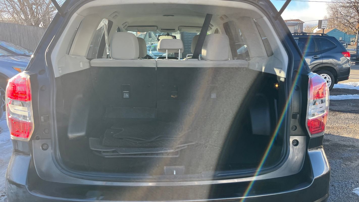 Used 2016 Subaru Forester 2.5i w/ Alloy Wheel Package image 20