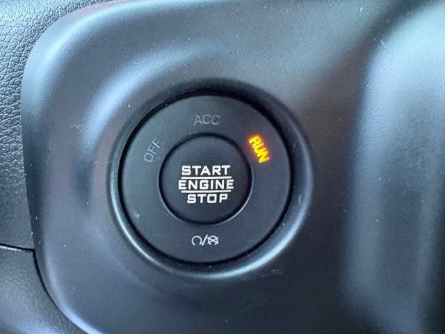 Used 2022 Jeep Gladiator Rubicon w/ LED Lighting Group AWD/4WD image 24