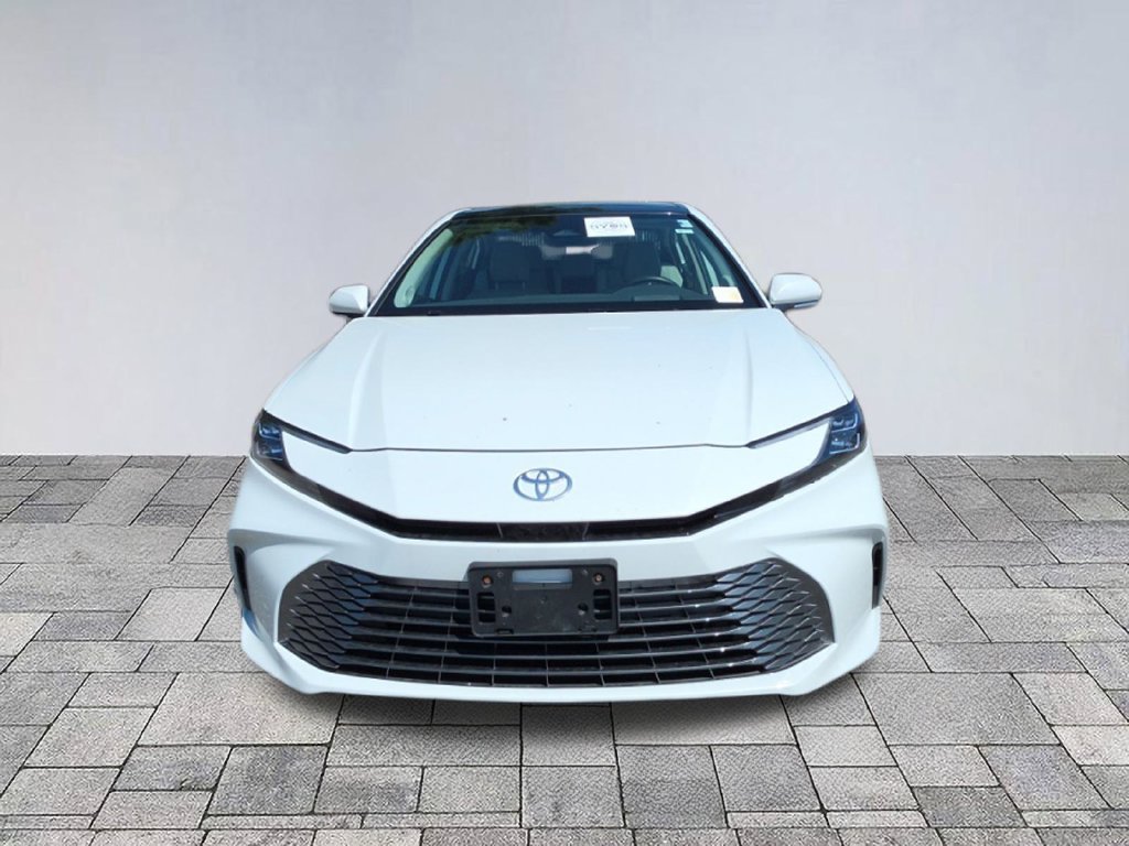Used 2025 Toyota Camry XLE w/ Premium Package AWD/4WD image 2