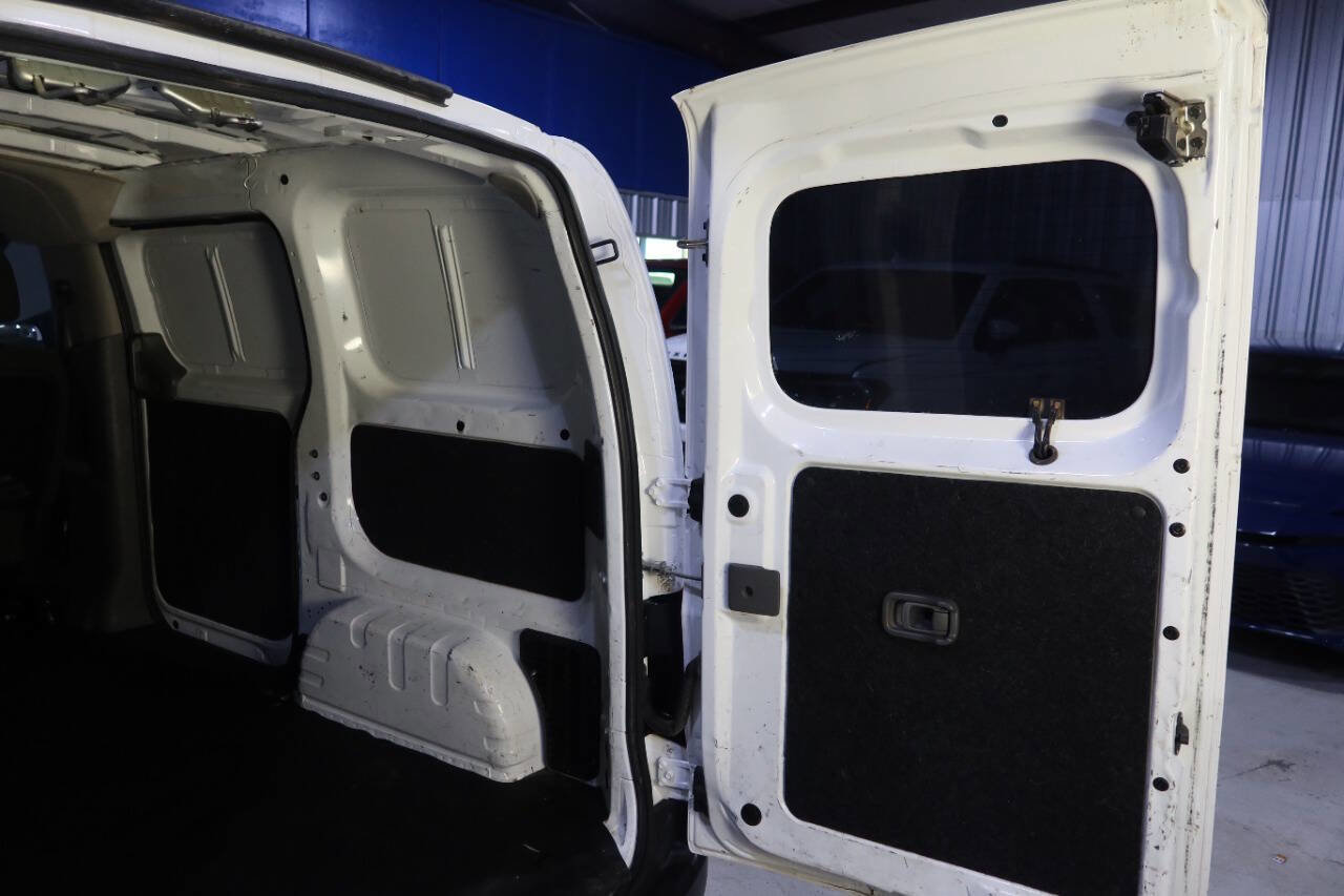 Used 2017 Nissan NV200 S w/ Back Door Glass Package FWD image 17