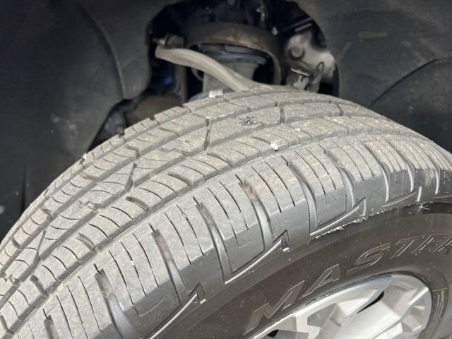 Used 2019 GMC Sierra 1500 SLT w/ X31 Off-Road Package image 22