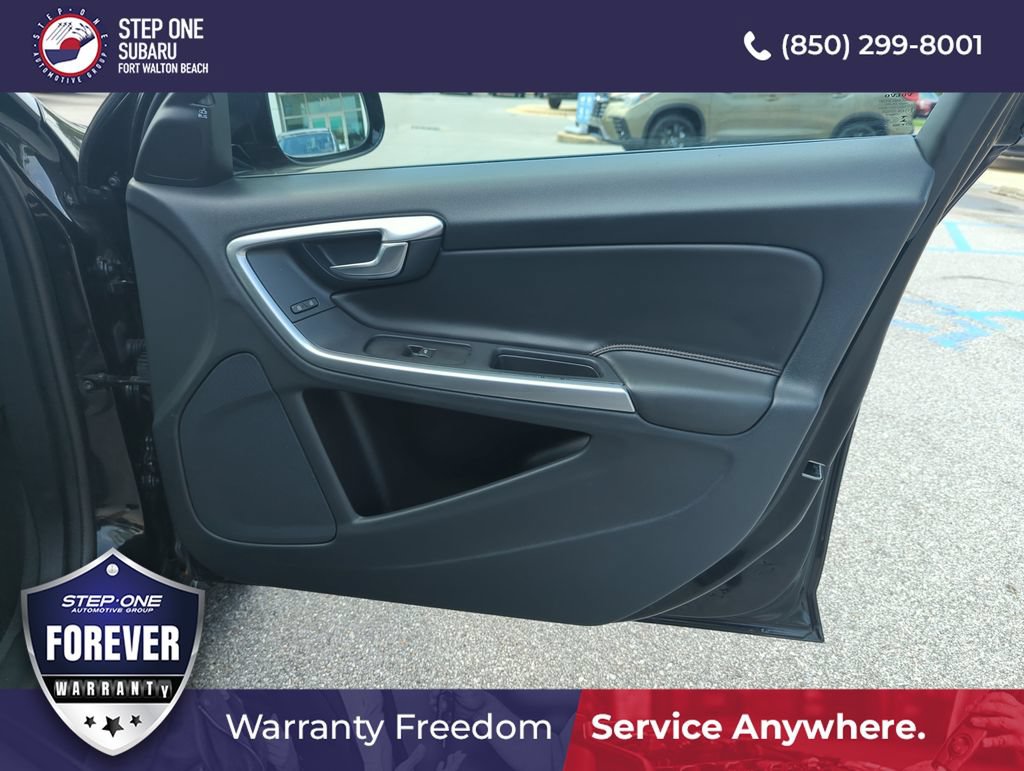 Used 2018 Volvo V60 T5 Cross Country w/ Convenience Package AWD/4WD image 34