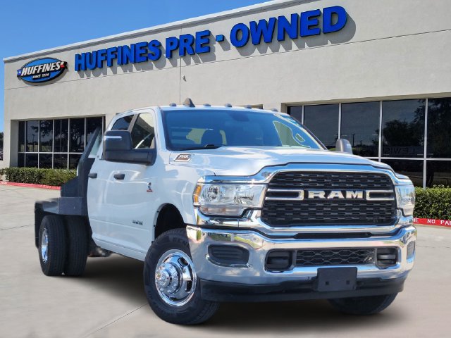 Used 2024 RAM 3500 SLT w/ Quick Order Package 2YG SLT AWD/4WD image 1