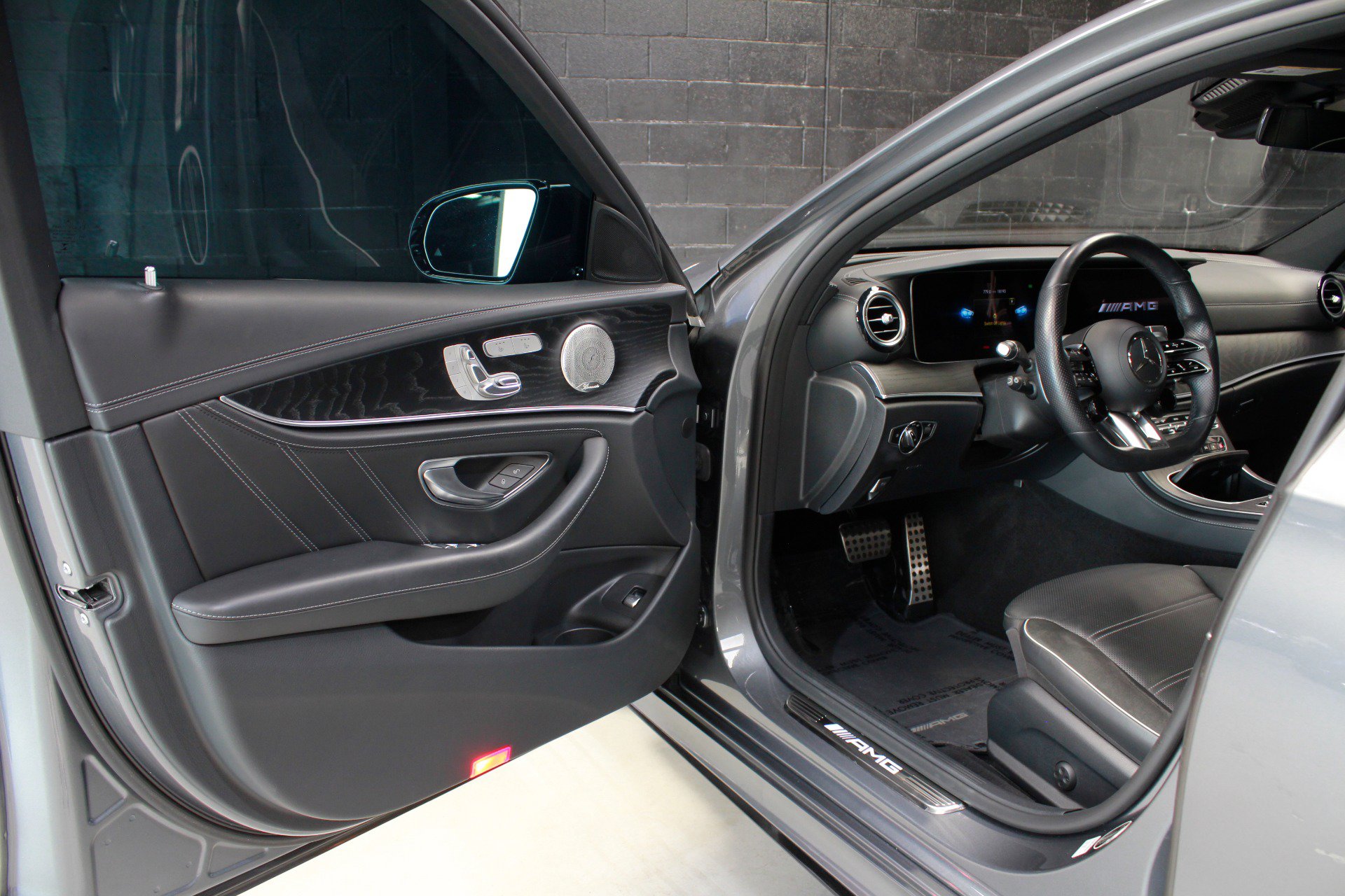 Used 2021 Mercedes-Benz E 63 AMG S image 34