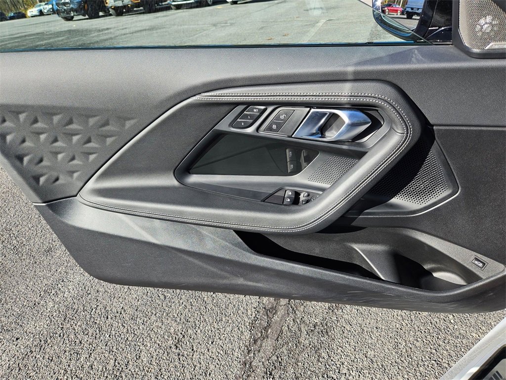 Used 2025 BMW M240i xDrive Coupe image 7