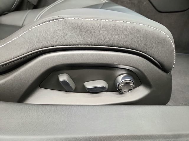 New 2026 Chevrolet Corvette E-Ray w/ ZER Performance Package image 39