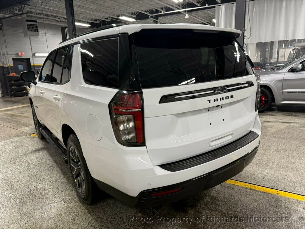 Used 2024 Chevrolet Tahoe Z71 w/ Luxury Package AWD/4WD image 5