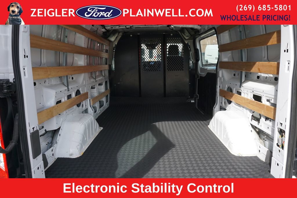 Used 2024 Ford Transit 250 Low Roof AWD w/ Exterior Upgrade Package image 9