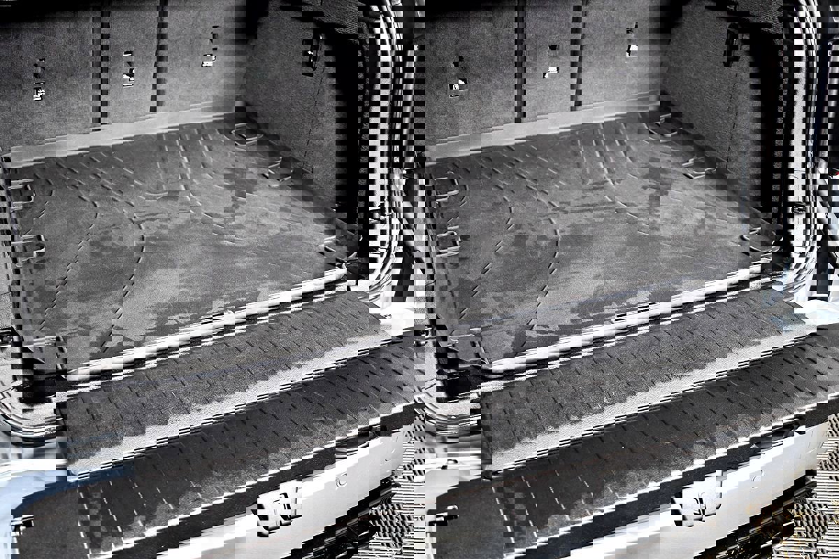 Used 2016 BMW X5 M image 54