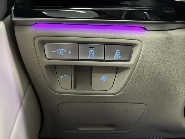 Used 2024 Genesis G80 2.5T image 23