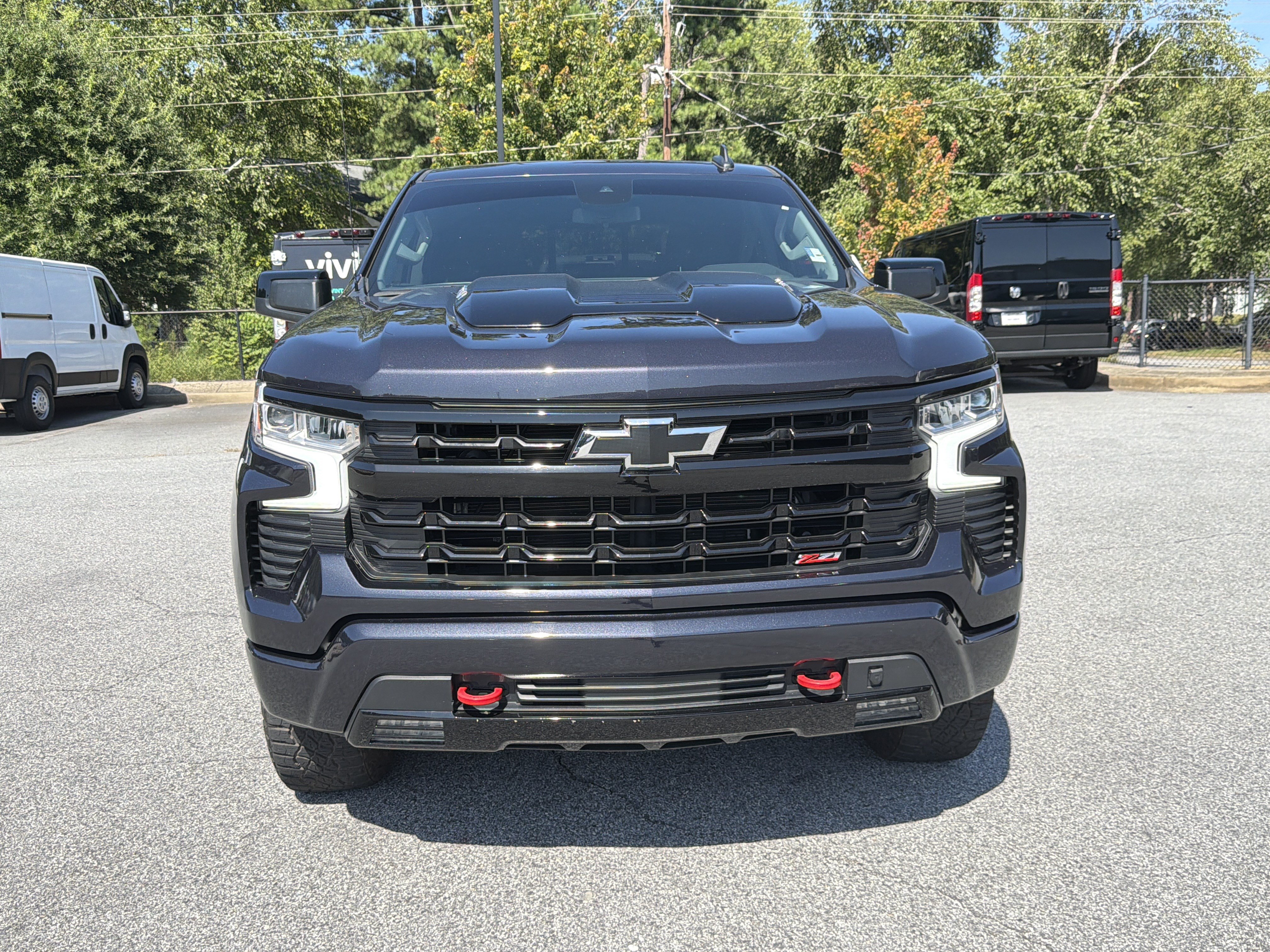 Used 2024 Chevrolet Silverado 1500 LT Trail Boss w/ Convenience Package II AWD/4WD video 2
