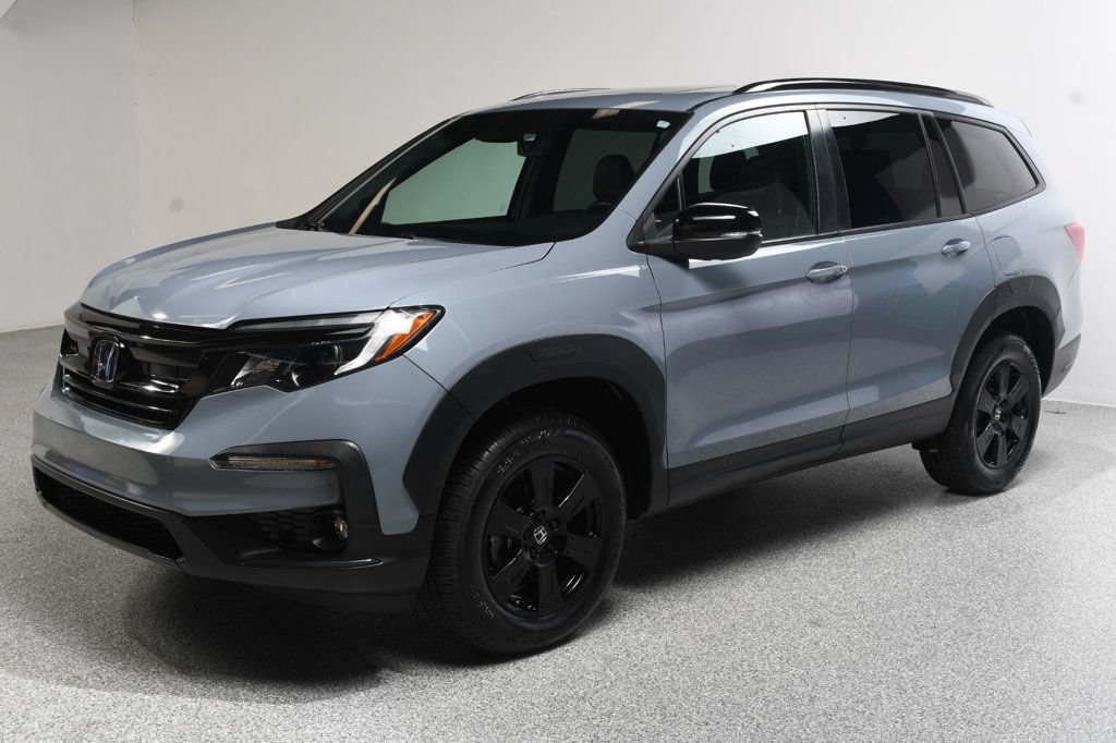 Used 2022 Honda Pilot TrailSport image 2