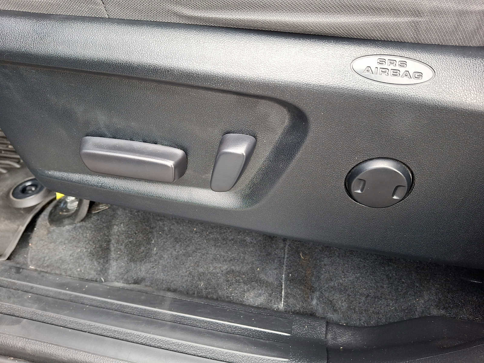 Used 2021 Toyota Tundra SR5 w/ SX Package image 11