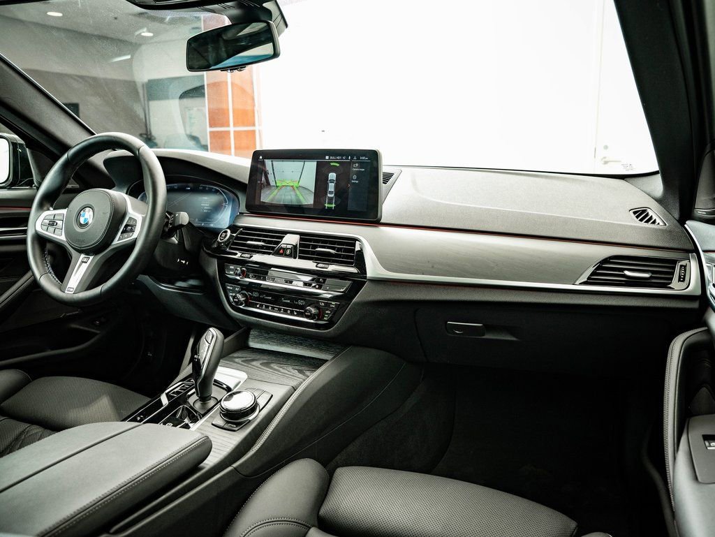 Used 2023 BMW 540i xDrive w/ Executive Package image 48