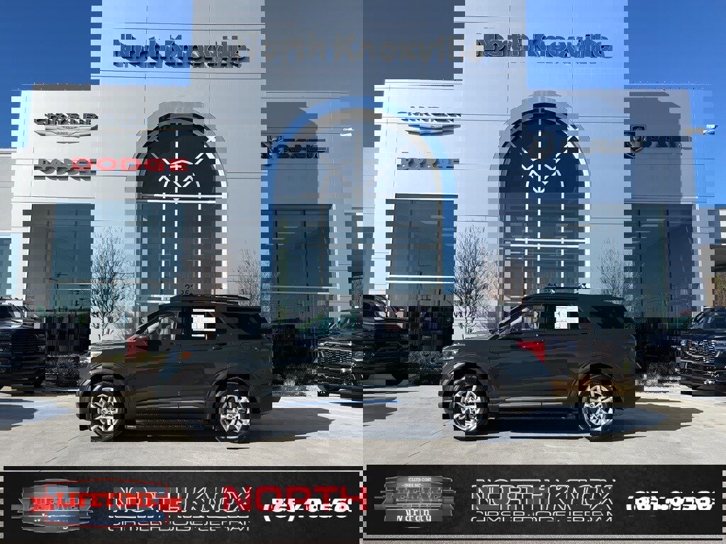 Used 2023 Ford Explorer XLT w/ Equipment Group 202A image 2