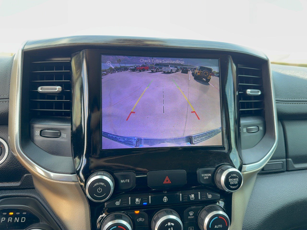 Used 2019 RAM 1500 Laramie AWD/4WD image 24