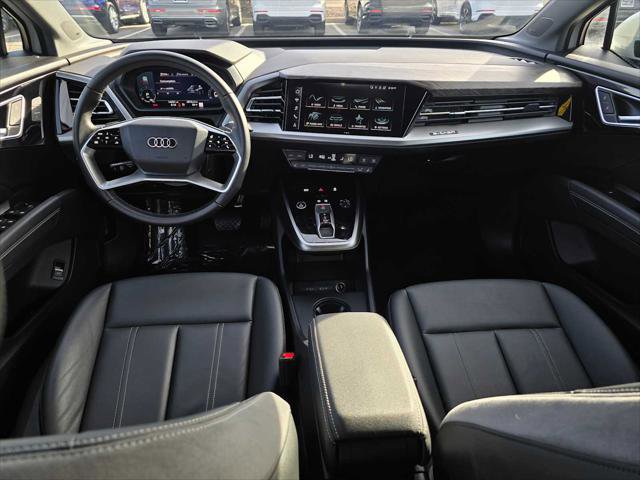 Used 2024 Audi Q4 e-tron Premium Plus image 20