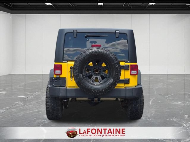 Used 2015 Jeep Wrangler Sport w/ Quick Order Package 24S AWD/4WD image 4