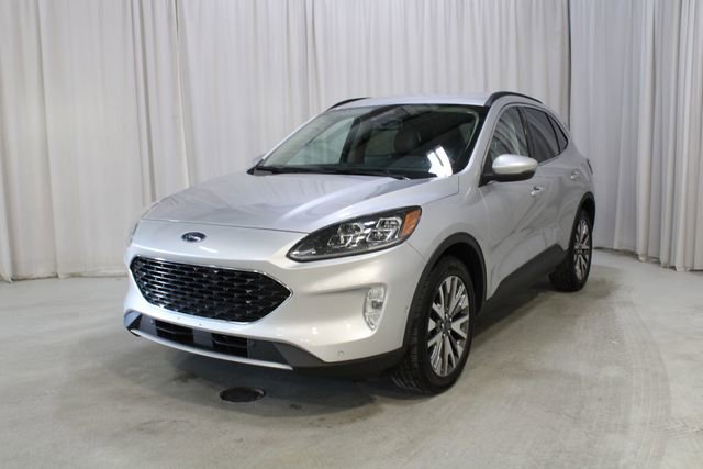 Used 2020 Ford Escape Titanium image 36