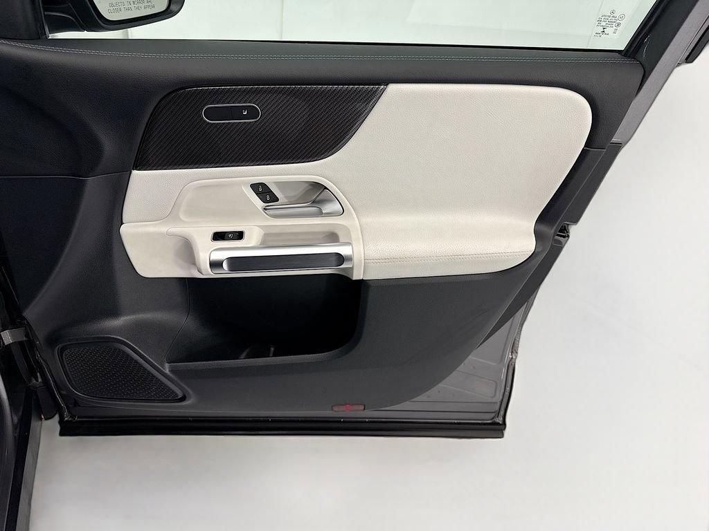 Certified 2022 Mercedes-Benz GLB 250 4MATIC image 24