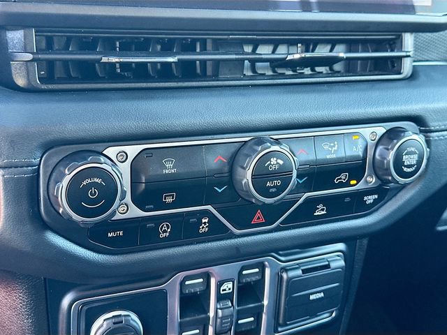 Used 2024 Jeep Wrangler Unlimited Rubicon image 15