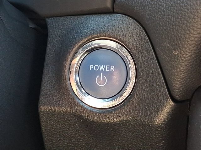 Used 2022 Toyota RAV4 XSE AWD/4WD image 26