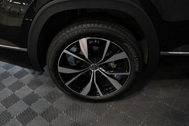 New 2026 Volkswagen Atlas SEL Premium R-Line image 23