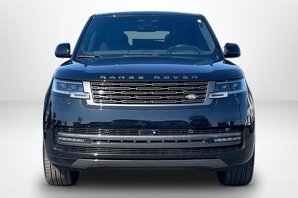 Used 2023 Land Rover Range Rover SE AWD/4WD image 2