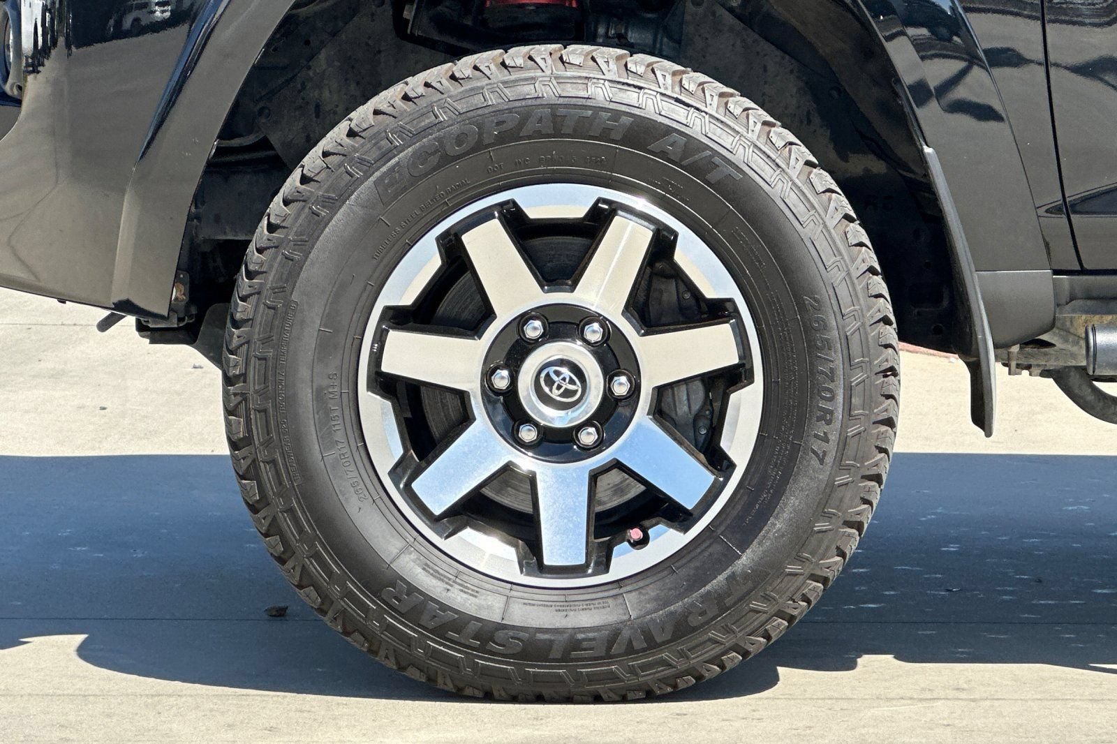 Used 2024 Toyota 4Runner TRD Off-Road Premium w/ Off Road Premium Plus Package AWD/4WD image 26