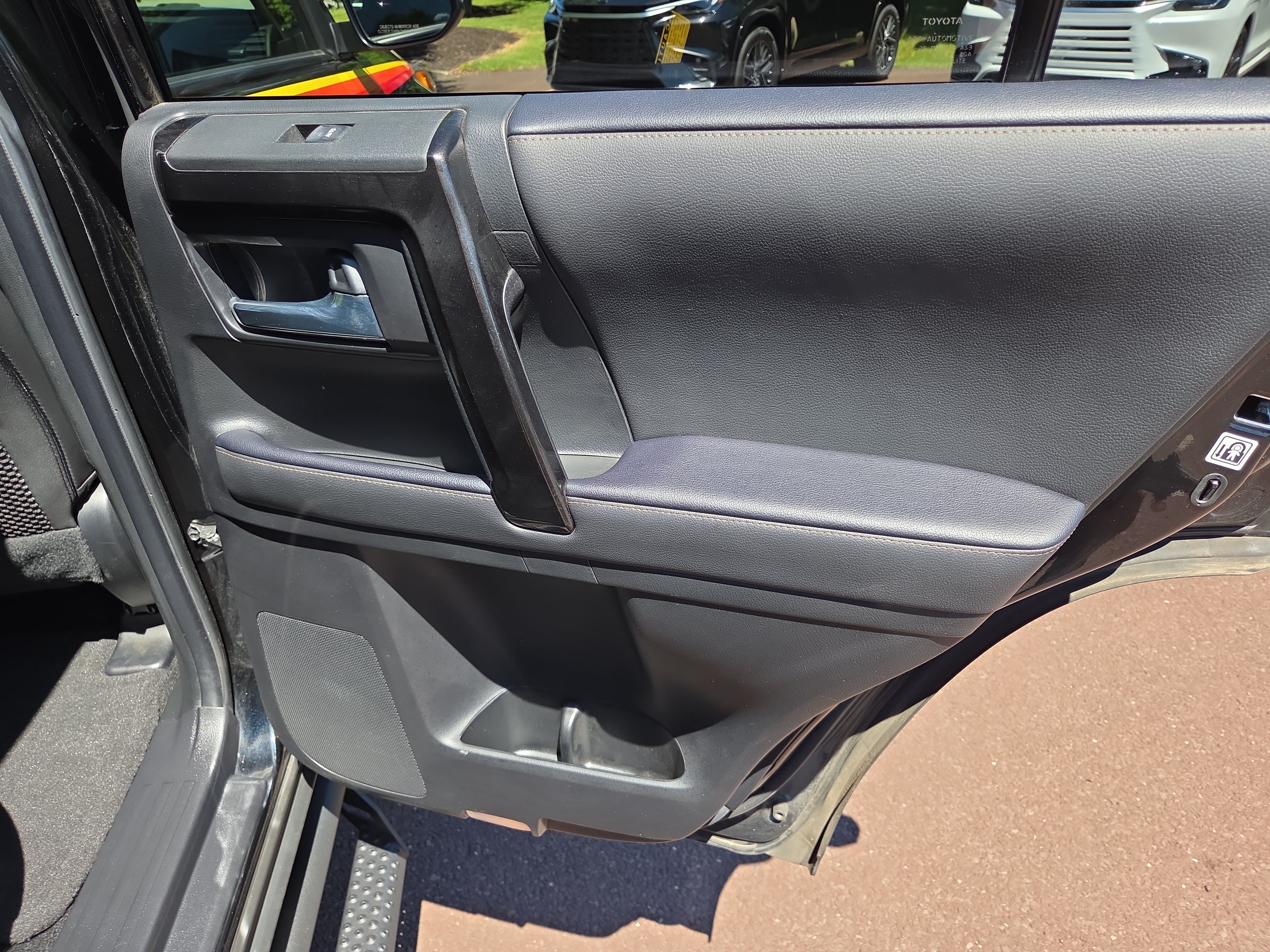 Used 2023 Toyota 4Runner 40th Anniversary SE AWD/4WD image 19