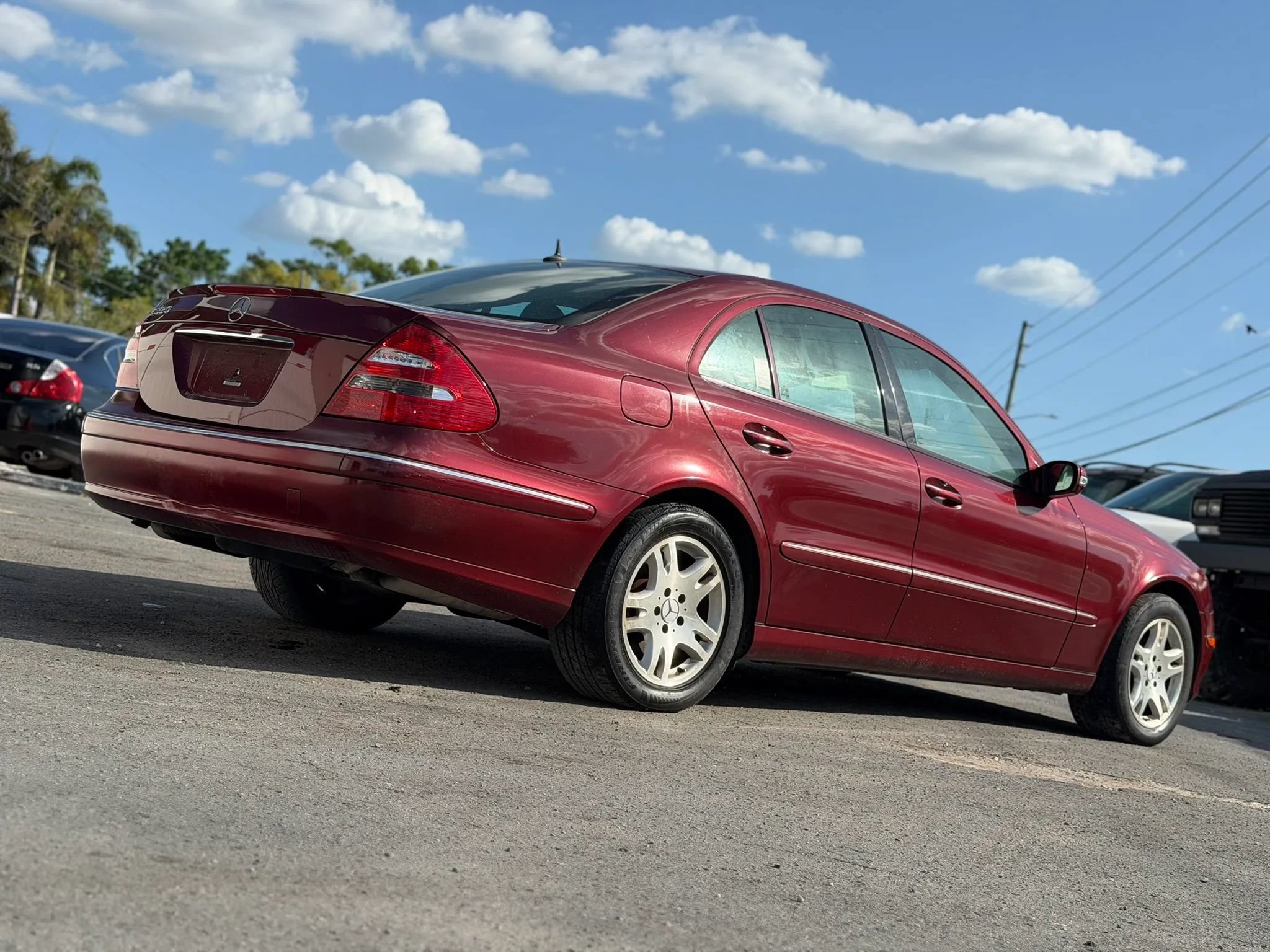 Used 2004 Mercedes-Benz E 320 Sedan image 4