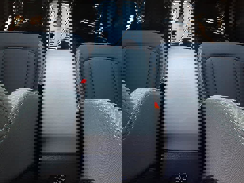 Certified 2025 Subaru Crosstrek 2.0i Premium image 32