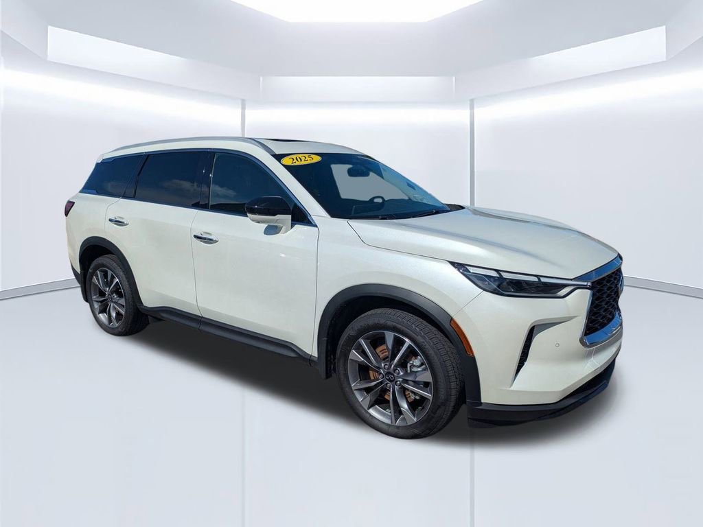 Certified 2025 INFINITI QX60 Luxe w/ Cargo Package image 1
