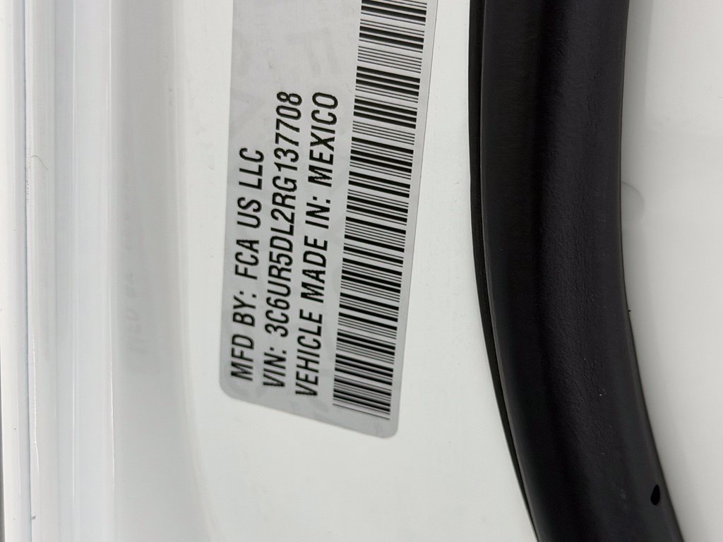 Used 2024 RAM 2500 Big Horn AWD/4WD image 23