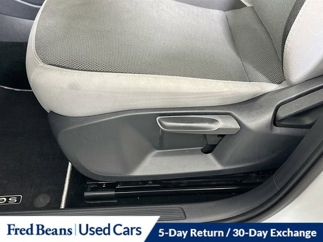 Used 2023 Volkswagen Taos S w/ Driver Assistance Package AWD/4WD image 19